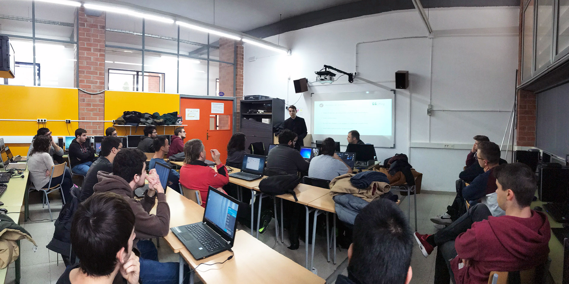 taller symfony framework en isntituto Joaquim Mir